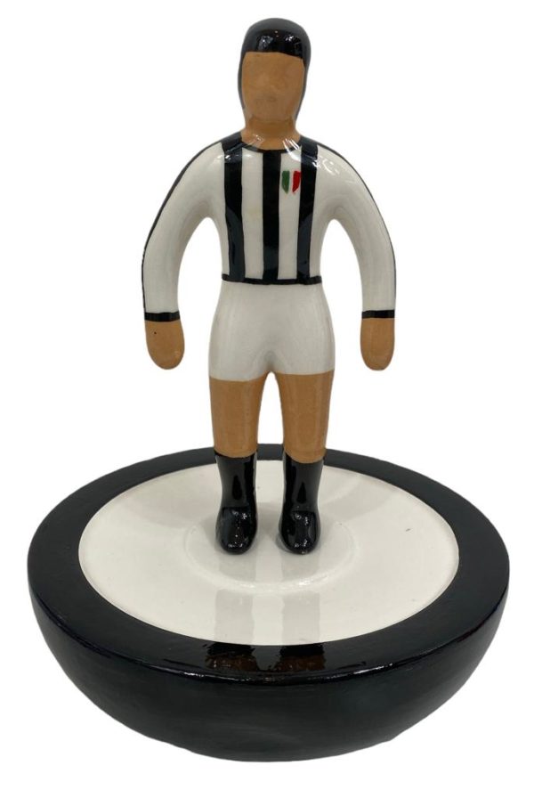 Scultura Subbuteo Gigante Juventus Firmato Stefano Puzzo in Ceramica 30cm - ANC1482