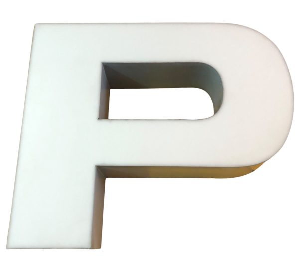 Lettera P Vintage in Plexiglass Bianca - AUR1235