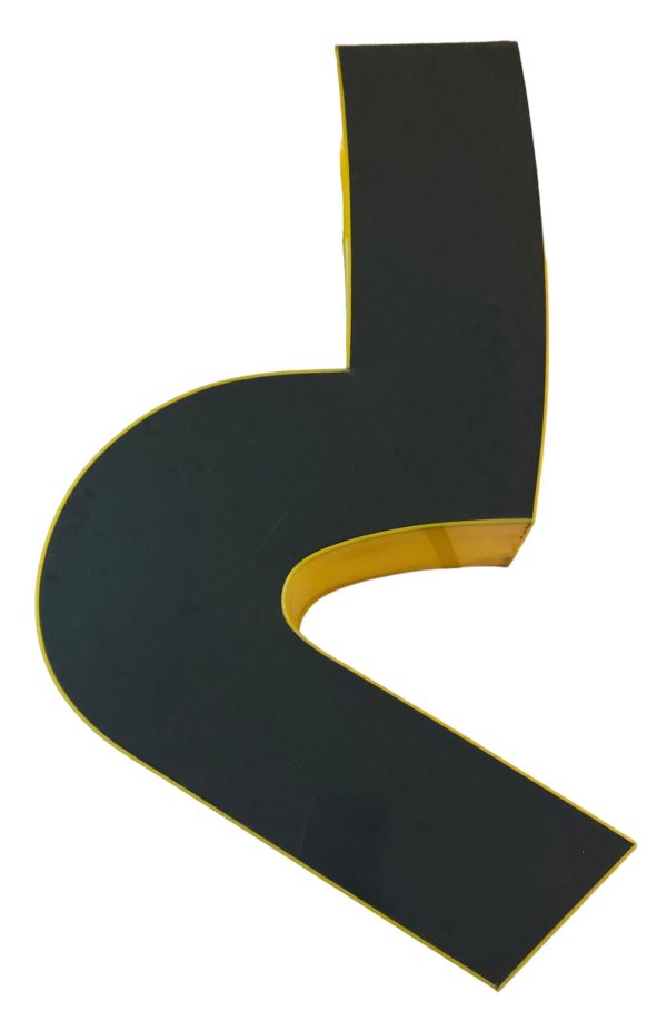 Simbolo Vintage in Plexiglass Nero e Giallo - AUR1228